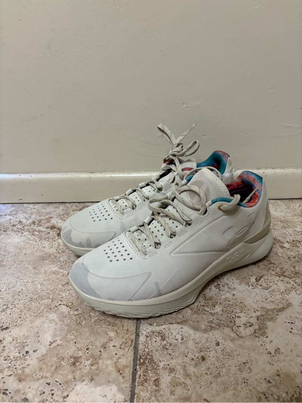 Under Armour Curry 1 Low FloTro Lux Saturn Beige 3027603-280 Men's Size 12